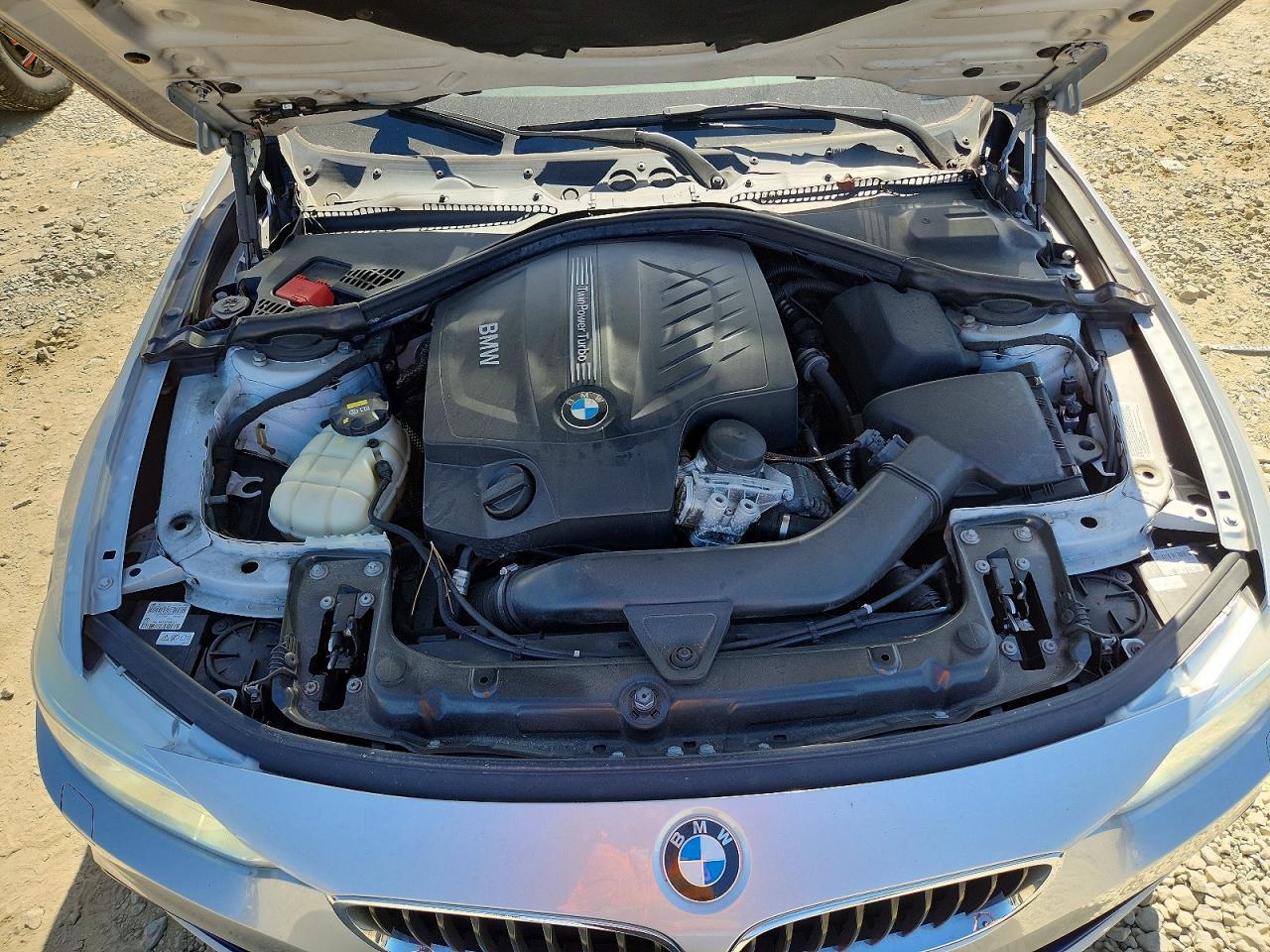 2015 BMW Seria 4 435i - zdjęcie 11