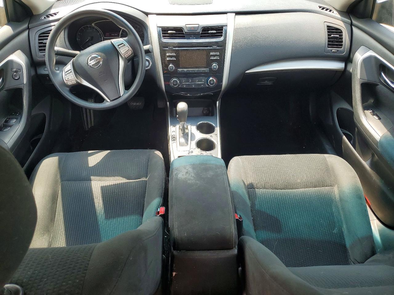 2015 Nissan Altima 2.5 S - zdjęcie 8