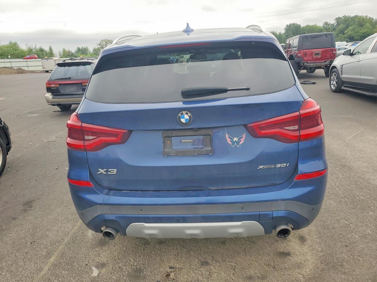 2021 BMW X3 xDrive30I - zdjęcie 6