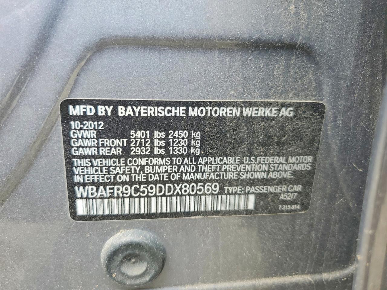 2013 BMW 550 I - zdjęcie 12