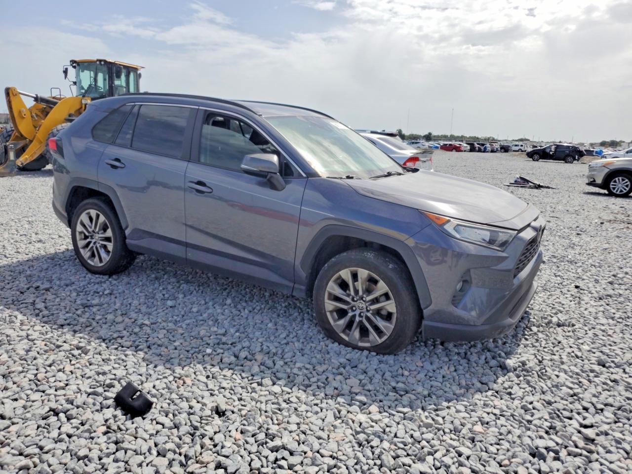 2021 Toyota Rav4 Xle Premium - zdjęcie 4