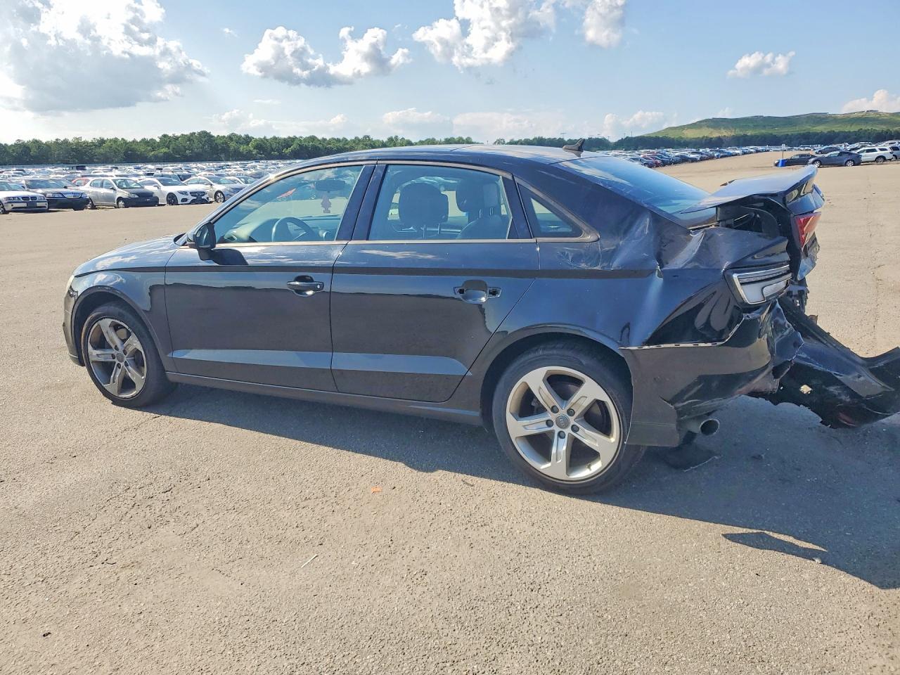 2017 Audi A3 Premium - zdjęcie 2