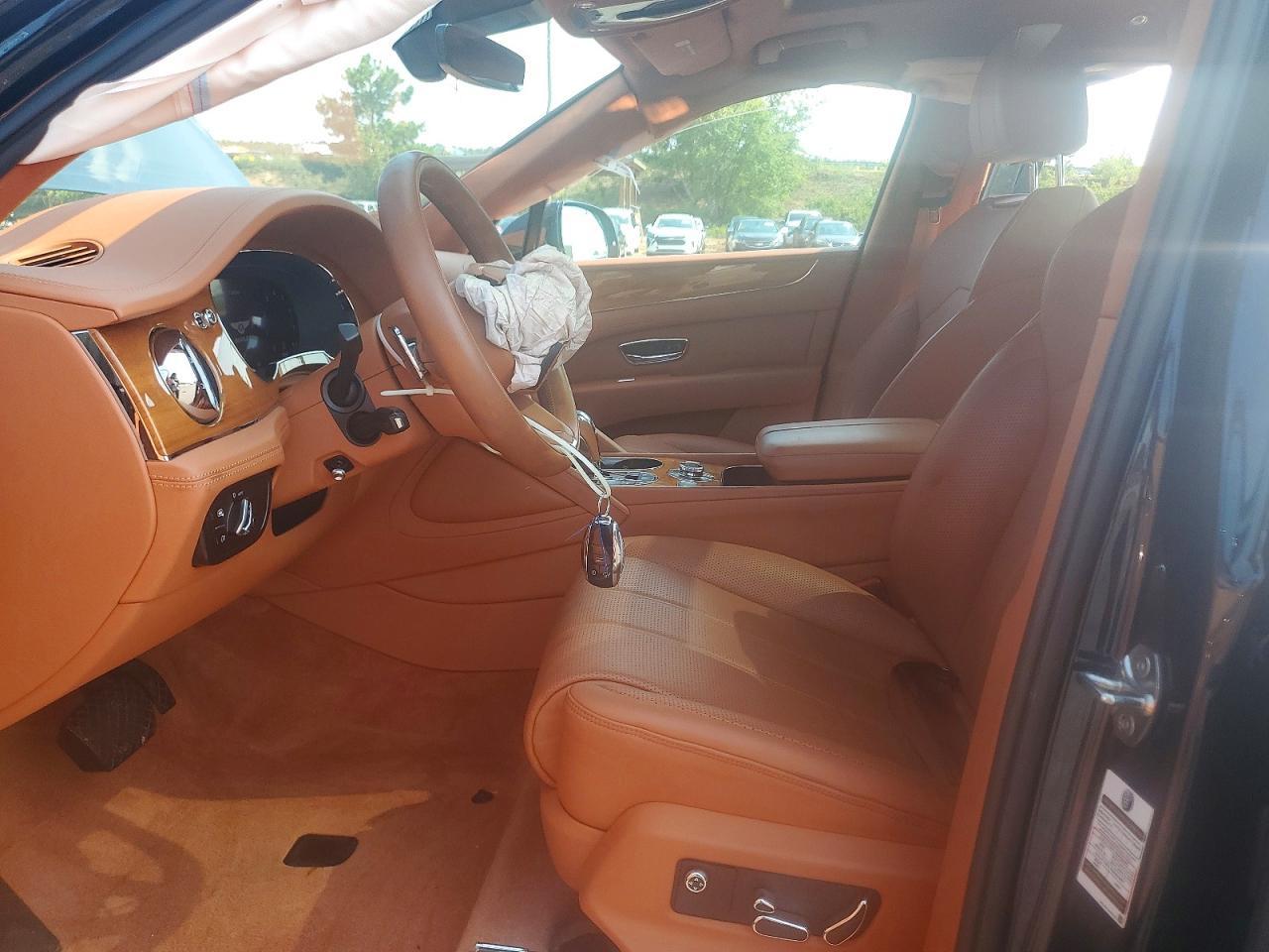 2021 Bentley Bentayga - zdjęcie 7