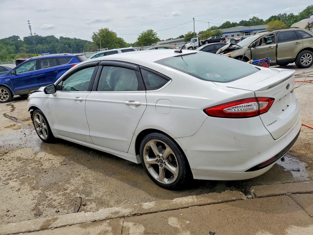 2015 Ford Fusion Se - zdjęcie 2