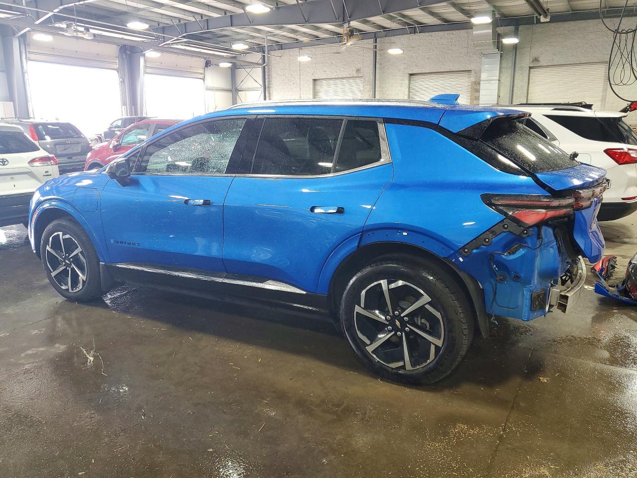 2024 Chevrolet Equinox 2Lt - zdjęcie 2