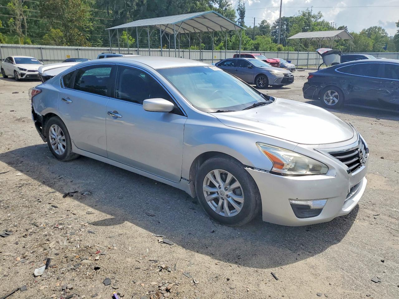 2014 Nissan Altima 2.5 S - zdjęcie 4