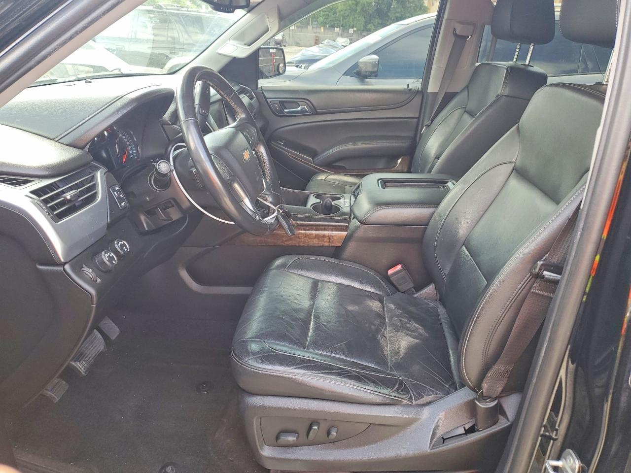 2018 Chevrolet Suburban K1500 Lt - zdjęcie 7