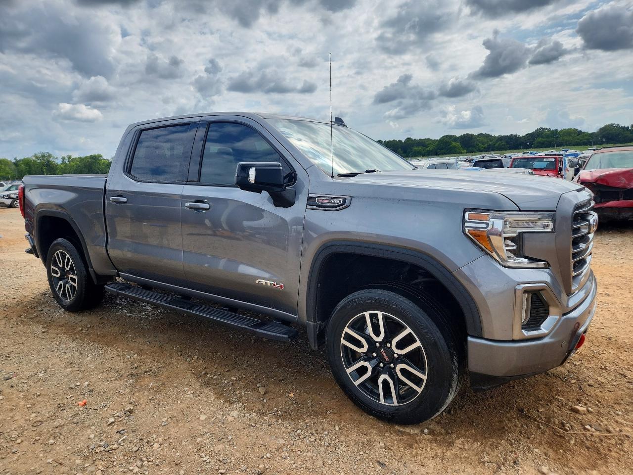 2019 GMC Sierra K1500 At4 - zdjęcie 4