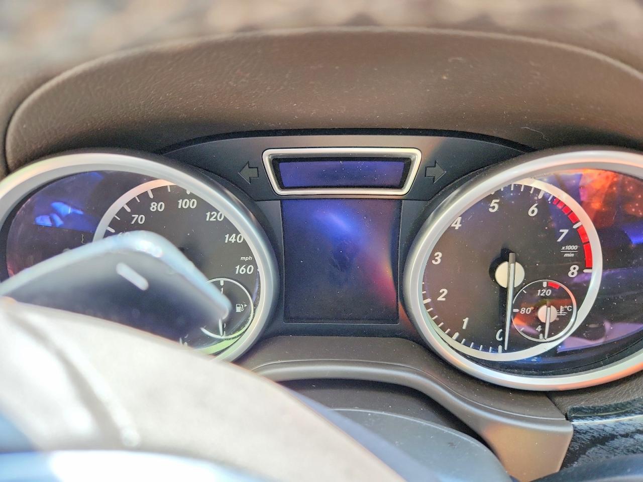 2015 Mercedes-Benz Gl 550 4Matic - zdjęcie 9