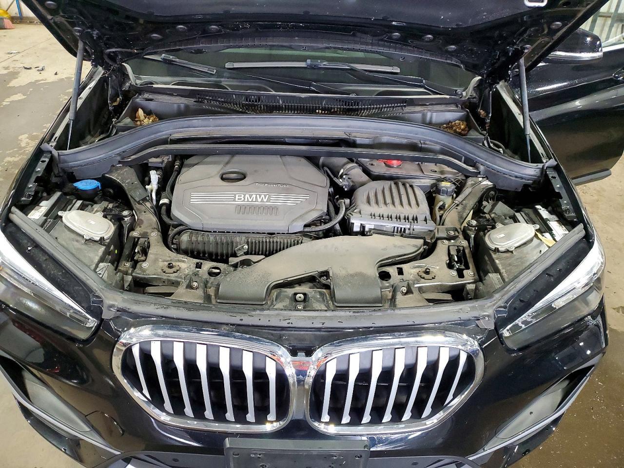 2021 BMW X1 xDrive28I - zdjęcie 11