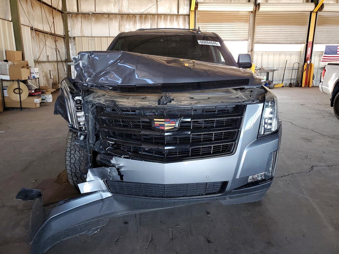 2019 Cadillac Escalade Luxury - zdjęcie 5