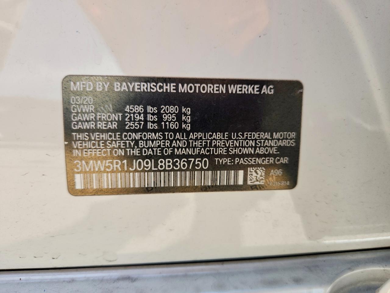 2020 BMW 330I - zdjęcie 12