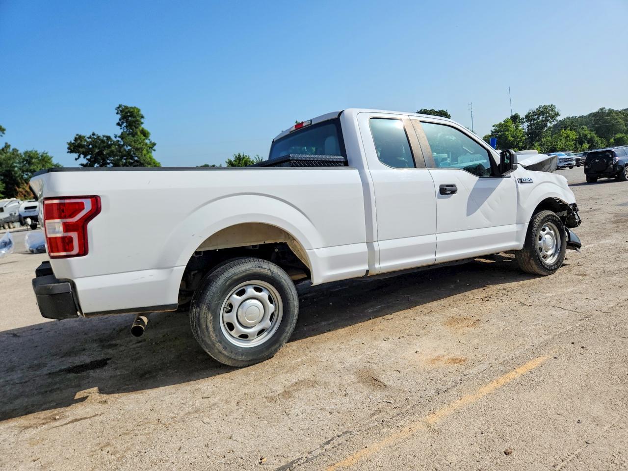 2019 Ford F150 Super Cab - zdjęcie 3