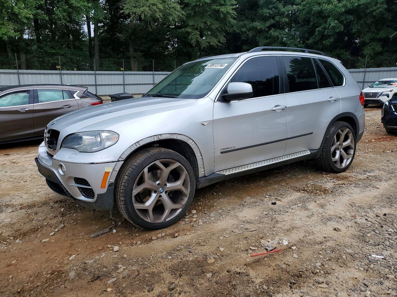 2013 BMW X5 xDrive35D - zdjęcie główne