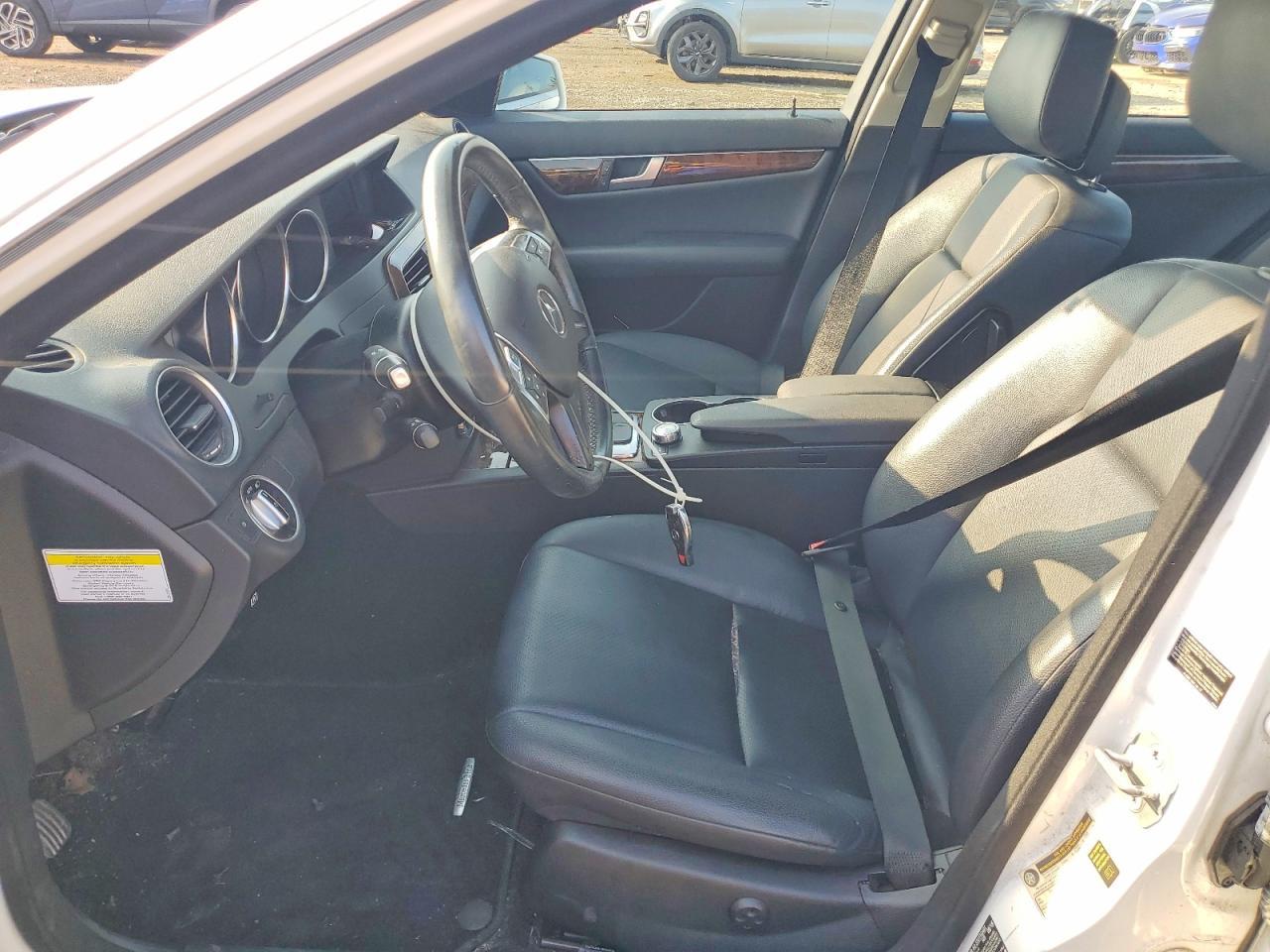2013 Mercedes-Benz C 300 4Matic - zdjęcie 7