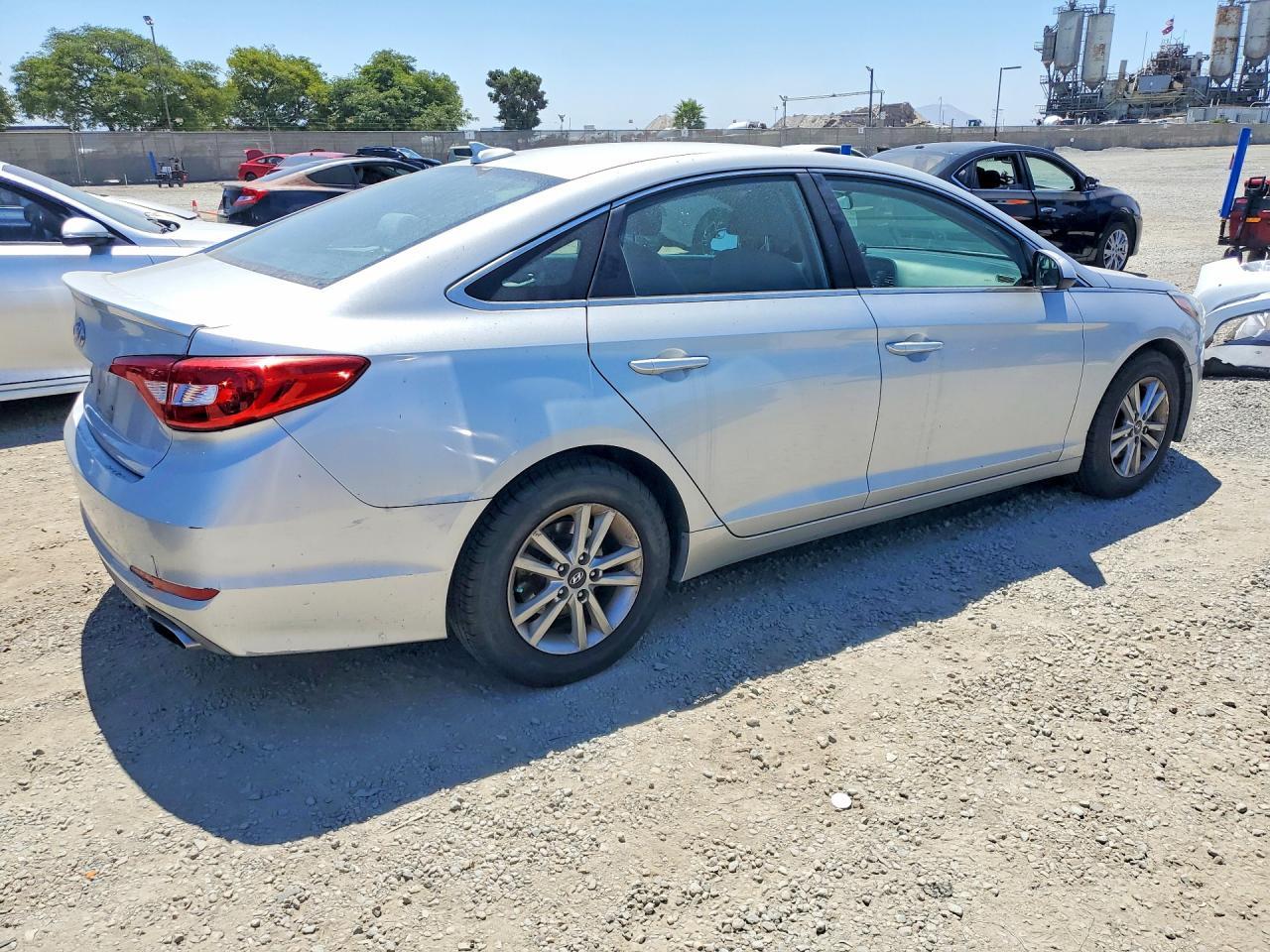 2017 Hyundai Sonata Se - zdjęcie 3