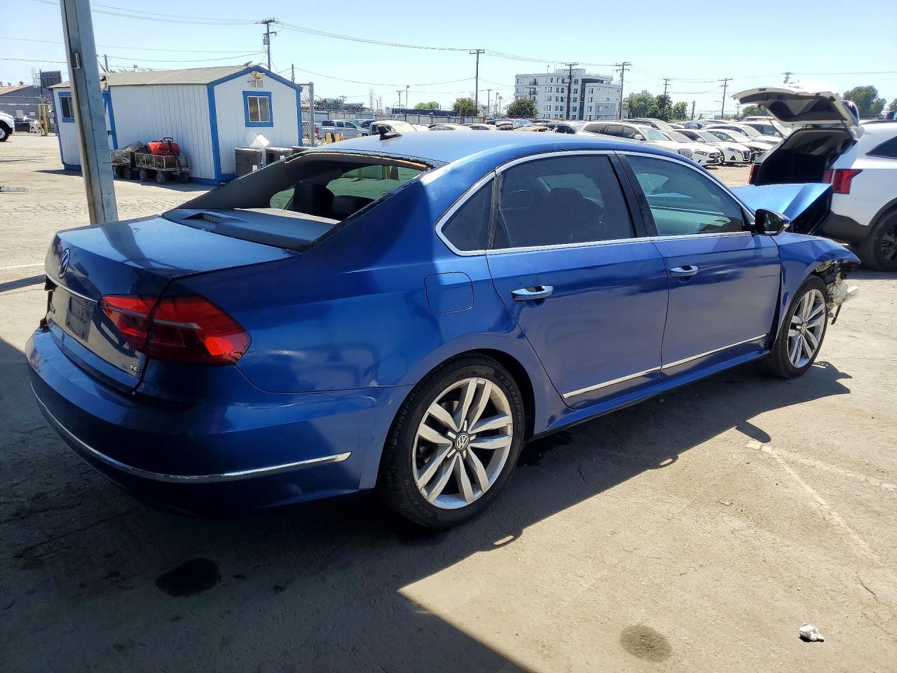 2016 Volkswagen Passat Sel - zdjęcie 3