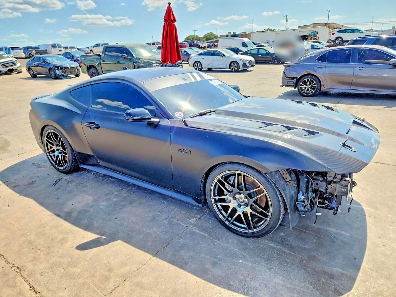 2025 Ford Mustang Gt - zdjęcie 4