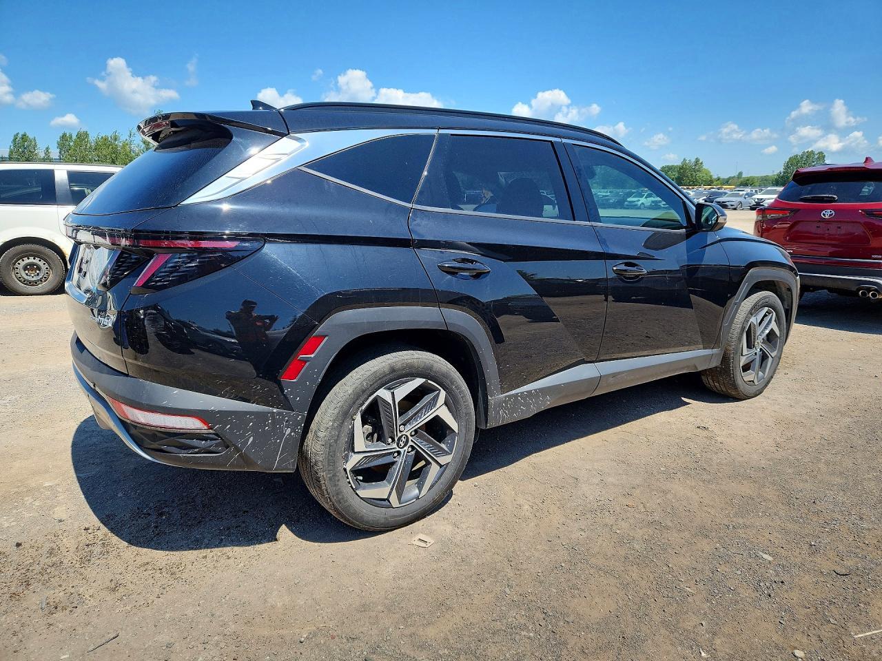 2023 Hyundai Tucson Luxury - zdjęcie 3
