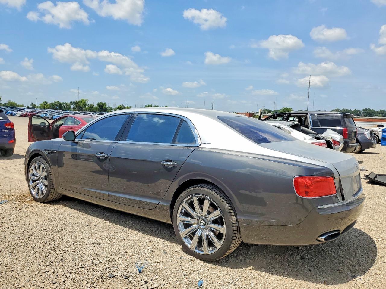 2014 Bentley Flying Spur - zdjęcie 2