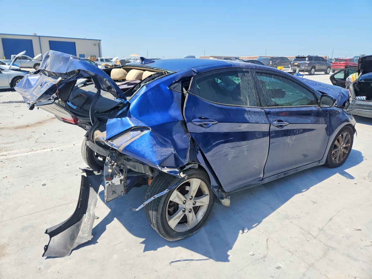 2013 Hyundai Elantra Gls - zdjęcie 3