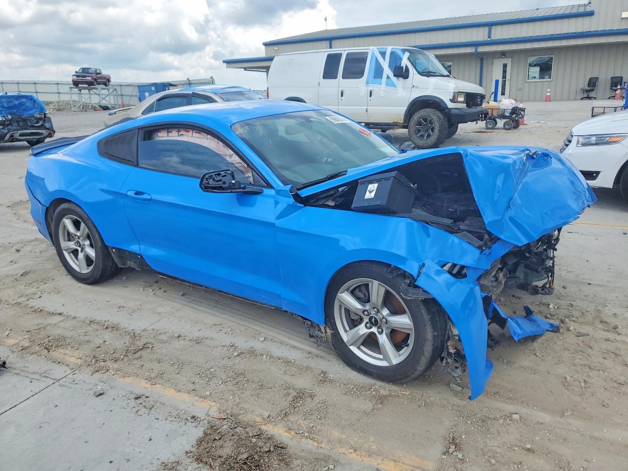 2016 Ford Mustang - zdjęcie 4