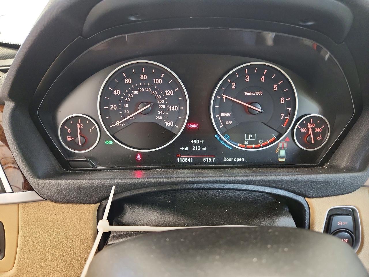 2017 BMW Seria 3 330i - zdjęcie 9