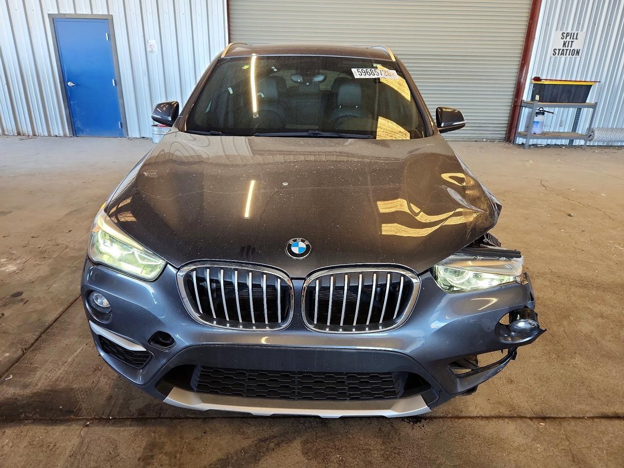2017 BMW X1 xDrive28I - zdjęcie 5