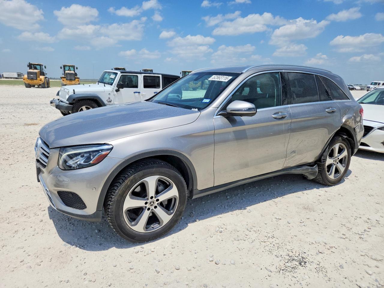 2019 Mercedes-Benz Glc 300 - zdjęcie główne
