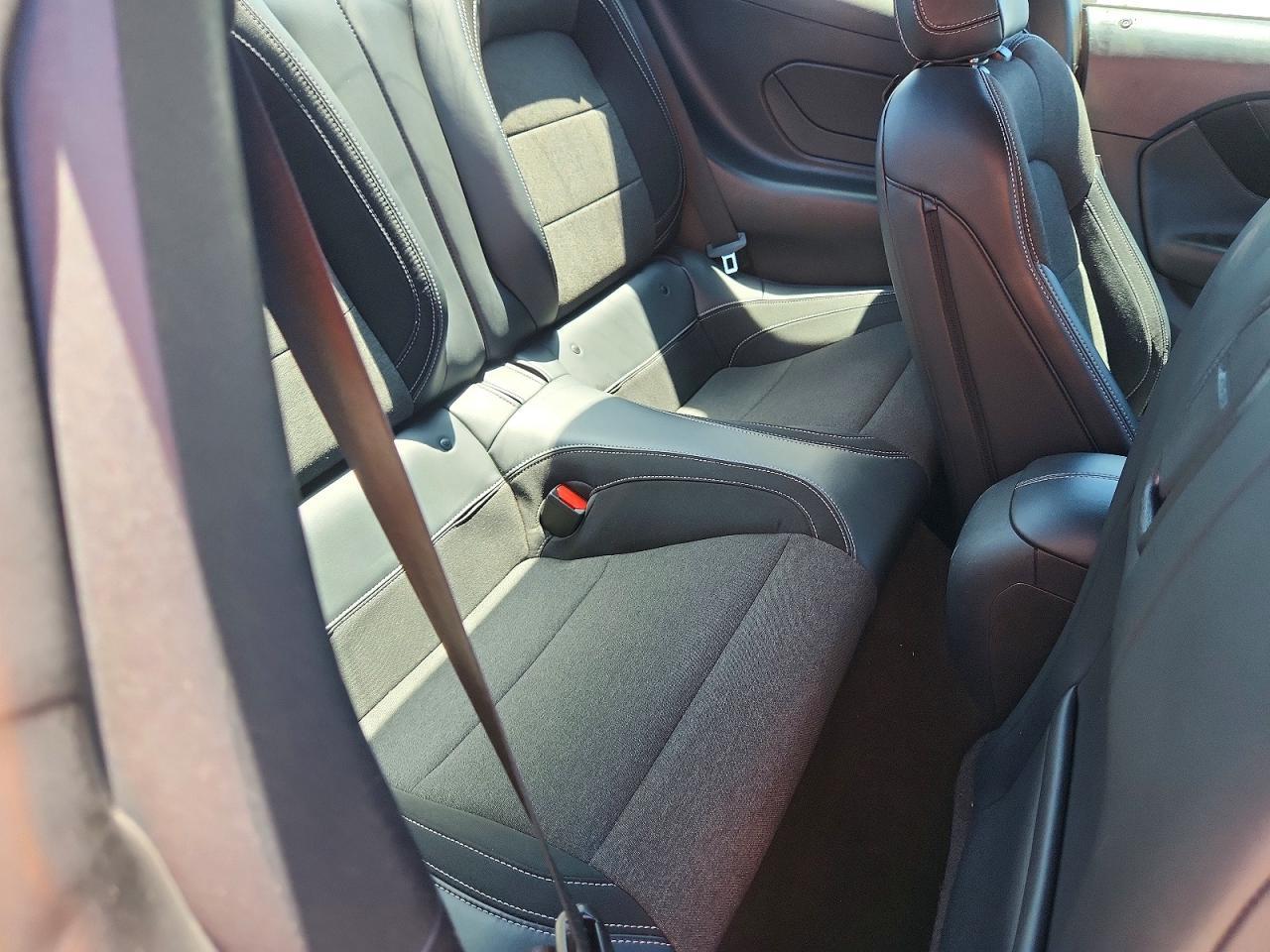 2024 Ford Mustang - zdjęcie 10