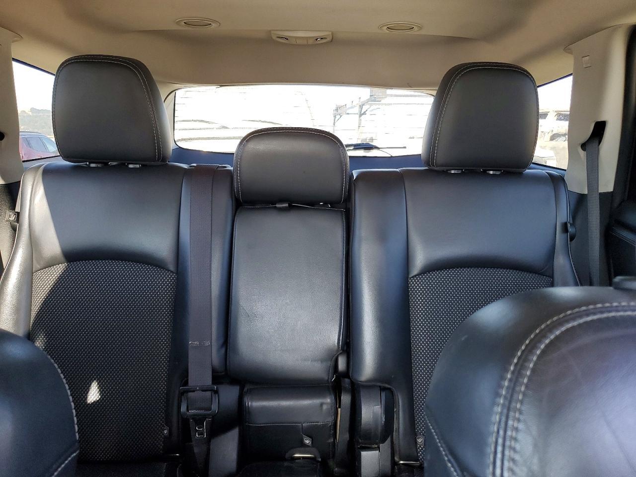 2015 Dodge Journey Crossroad - zdjęcie 10