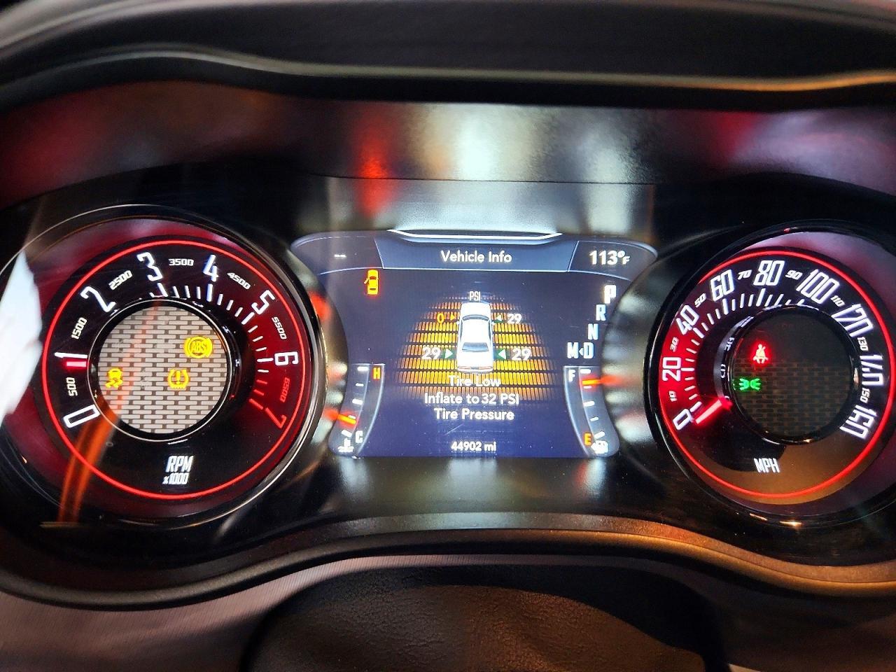 2021 Dodge Challenger Sxt - zdjęcie 9