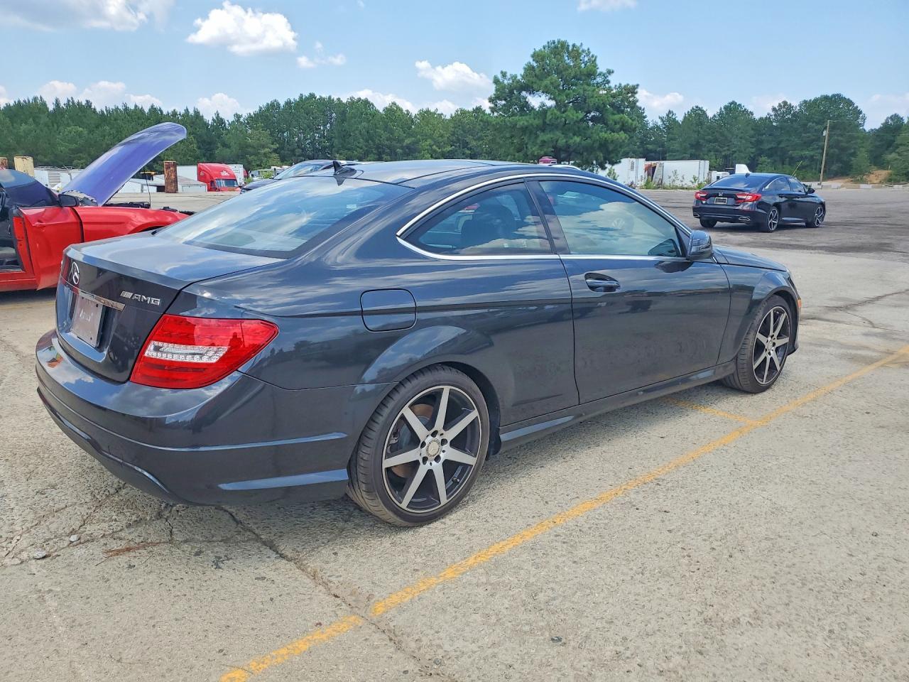 2015 Mercedes-Benz C 250 - zdjęcie 3