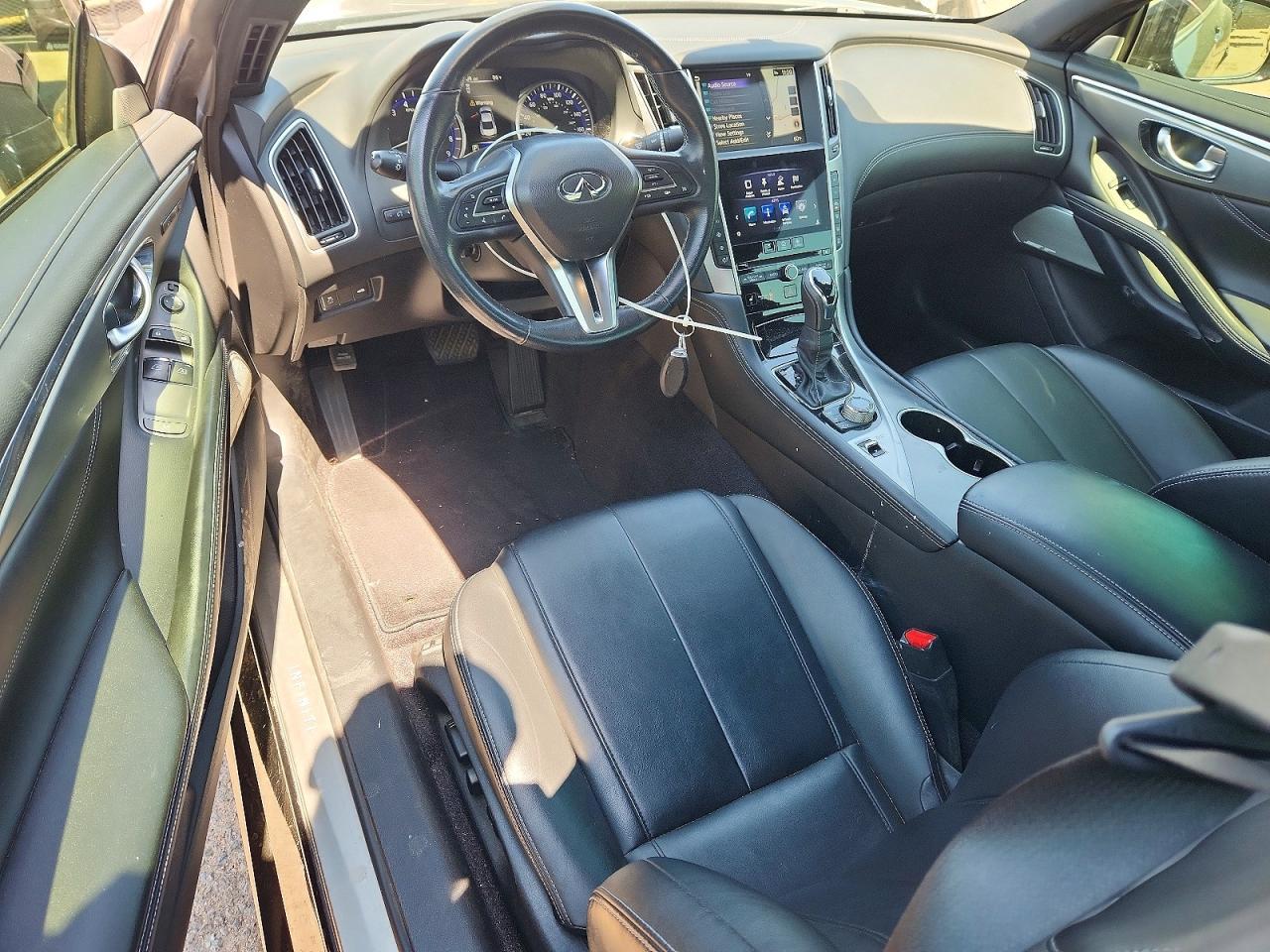 2019 Infiniti Q60 3.0T Luxe - zdjęcie 8
