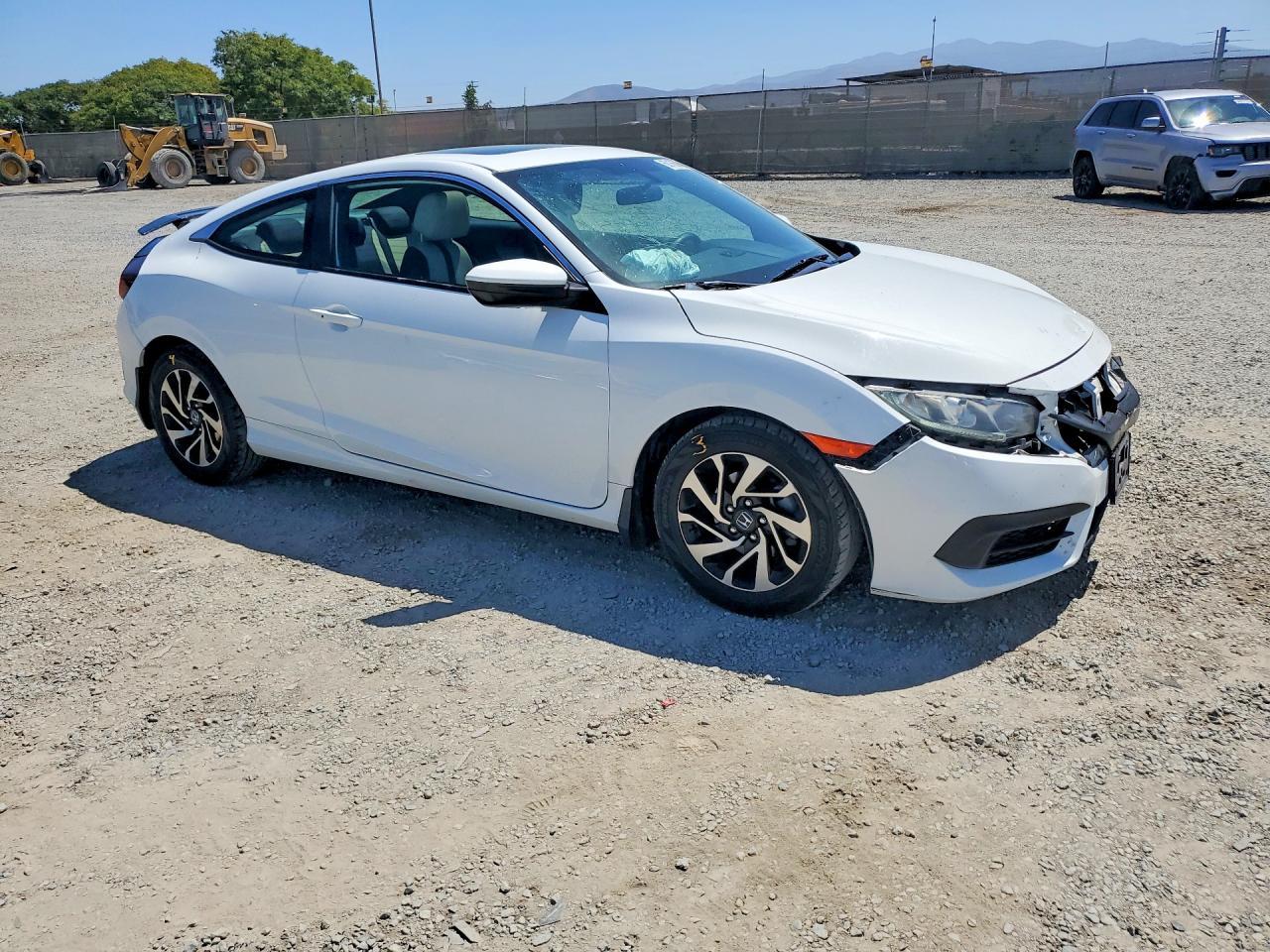 2018 Honda Civic Lx - zdjęcie 4