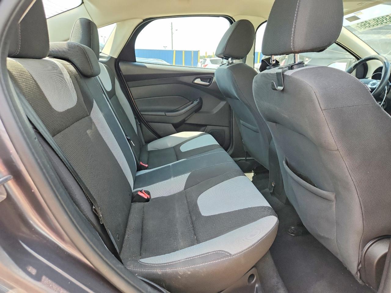 2014 Ford Focus Se - zdjęcie 10