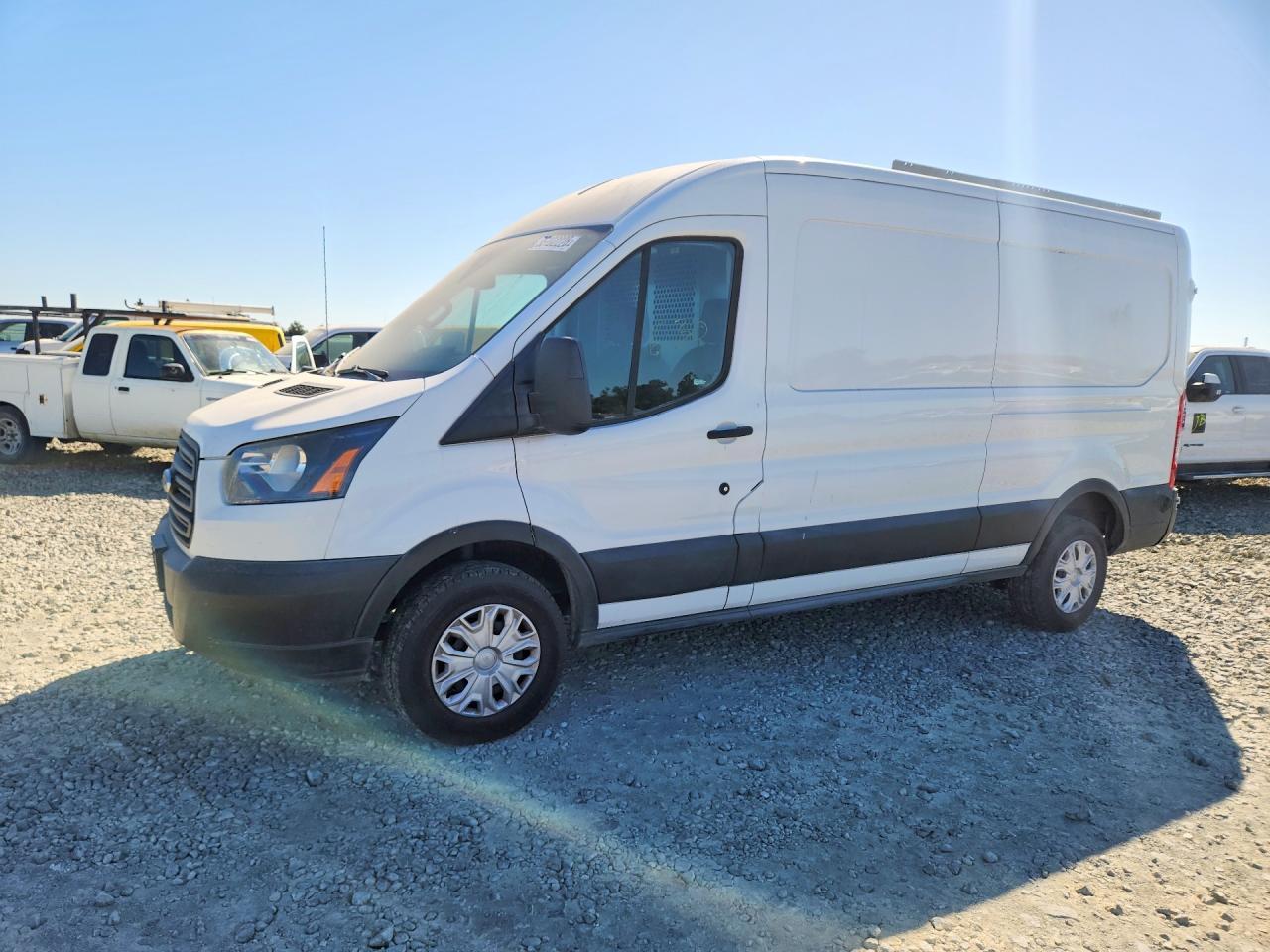 2019 Ford Transit T-250 - zdjęcie główne