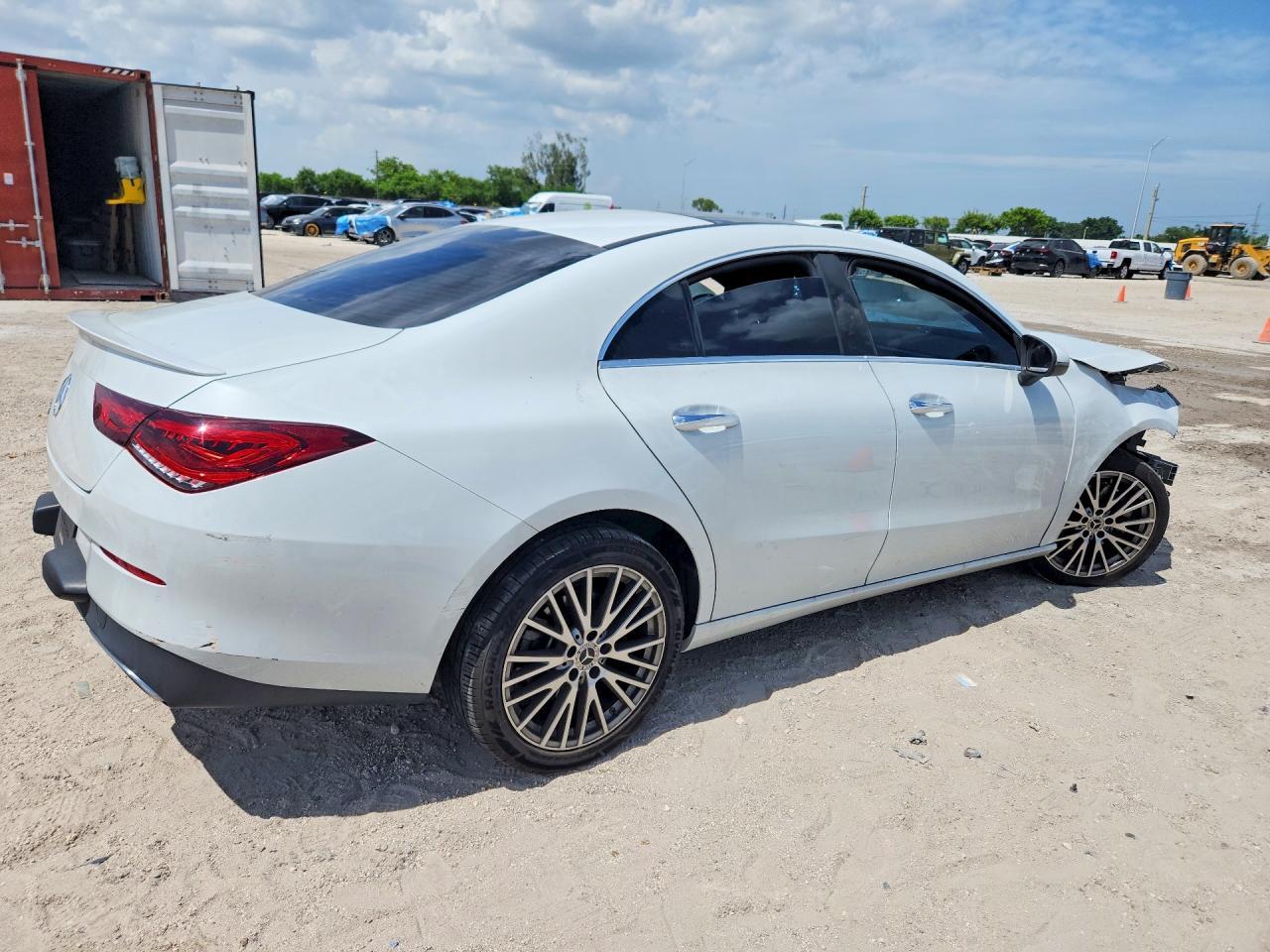 2023 Mercedes-Benz Cla 250 - zdjęcie 3