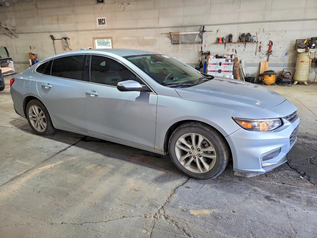 2017 Chevrolet Malibu Lt - zdjęcie 4