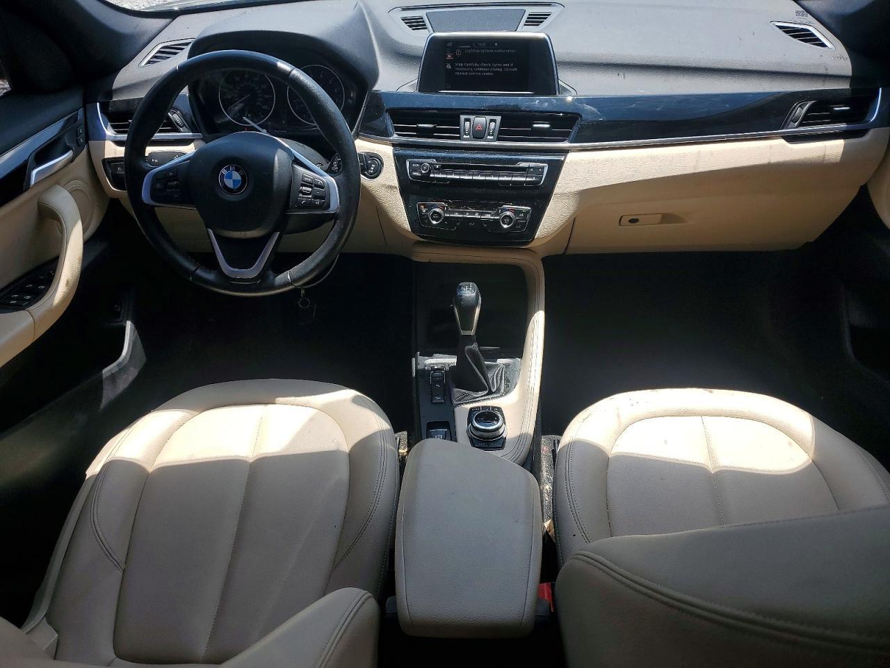 2017 BMW X1 xDrive28I - zdjęcie 8