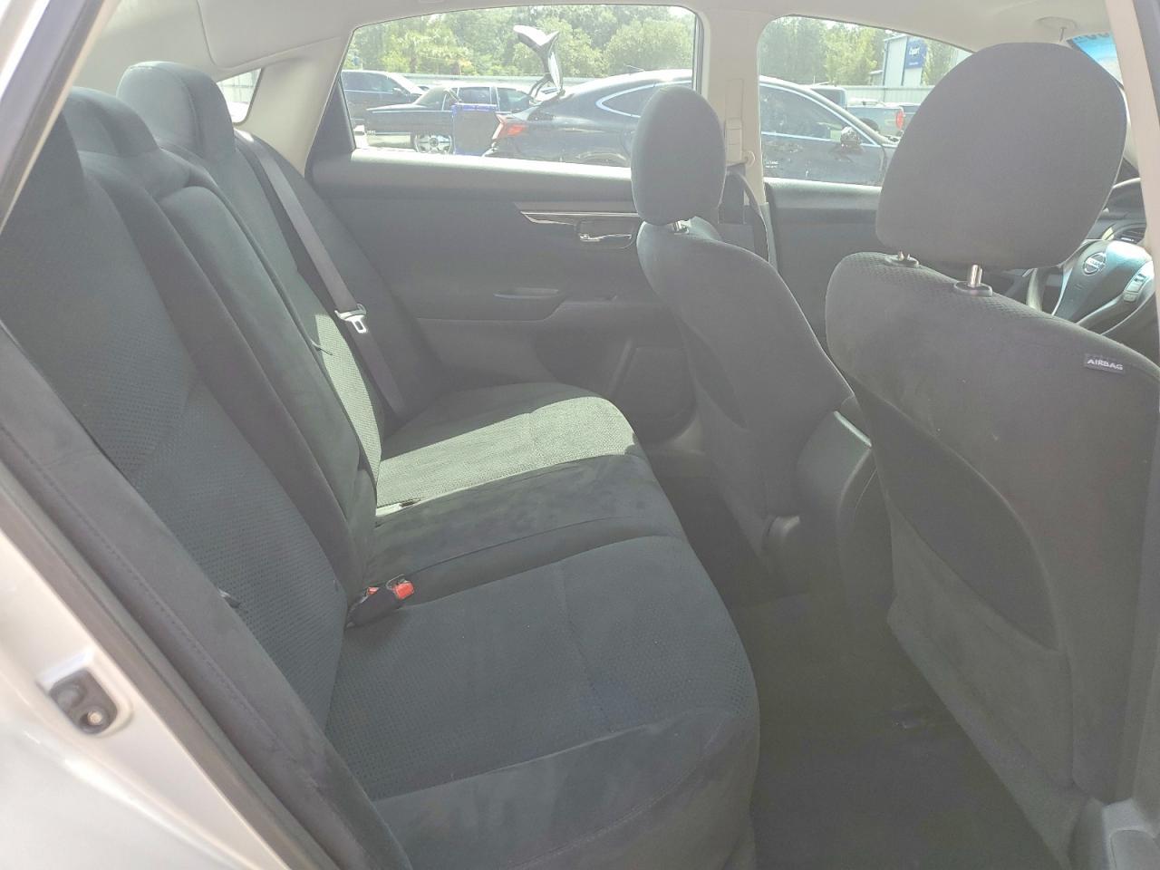 2014 Nissan Altima 2.5 S - zdjęcie 10