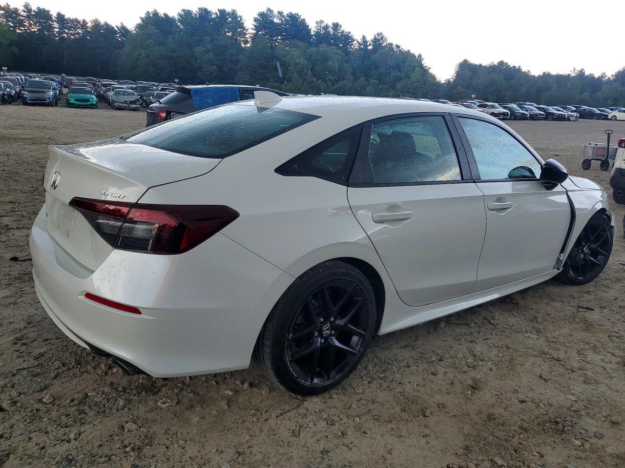 2025 Honda Civic Sport - zdjęcie 3