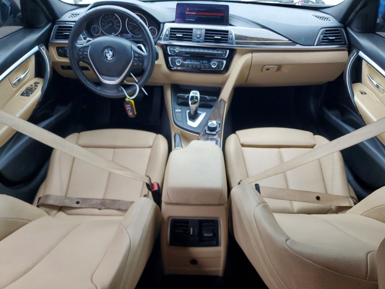 2018 BMW 330 I - zdjęcie 8