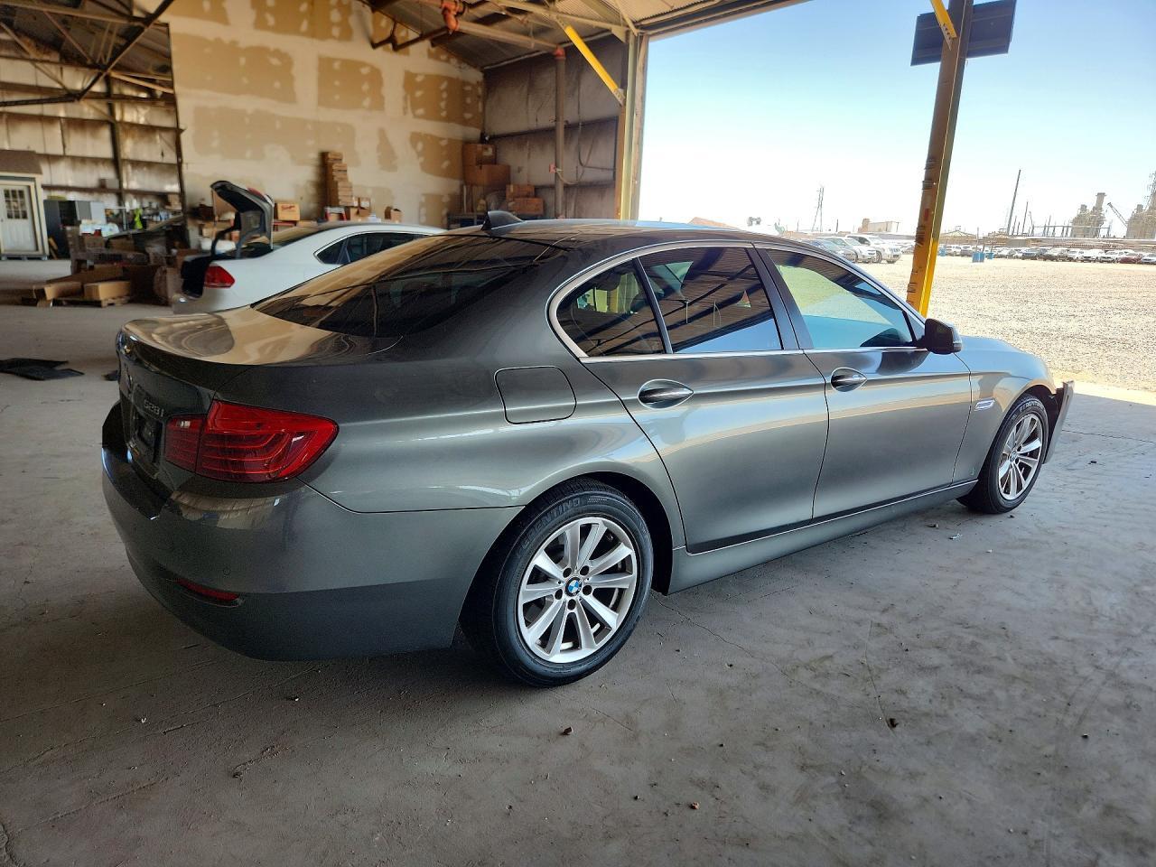 2014 BMW 528 I - zdjęcie 3
