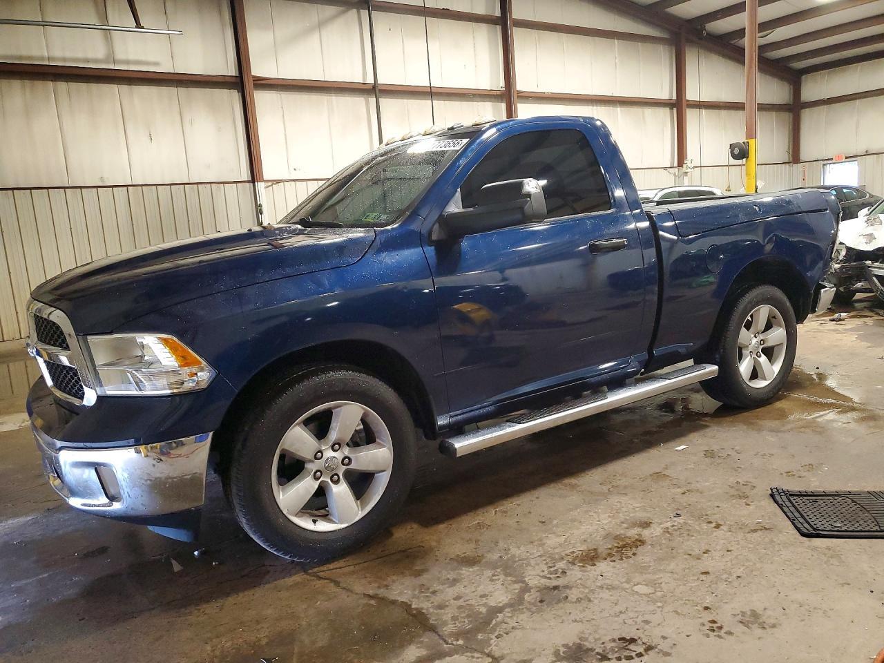 2022 Ram 1500 Classic Tradesman - zdjęcie główne
