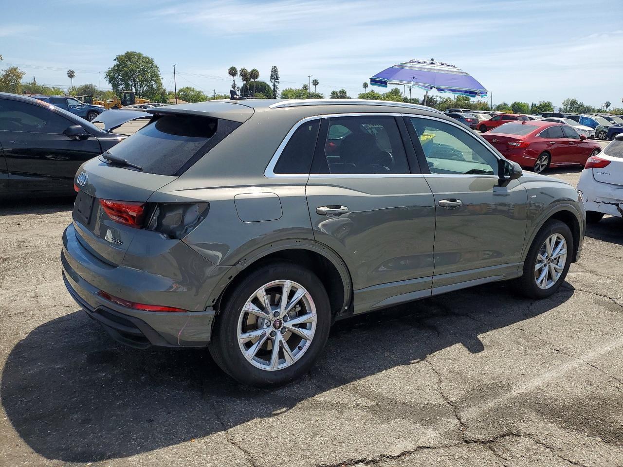 2022 Audi Q3 Premium S Line 45 - zdjęcie 3
