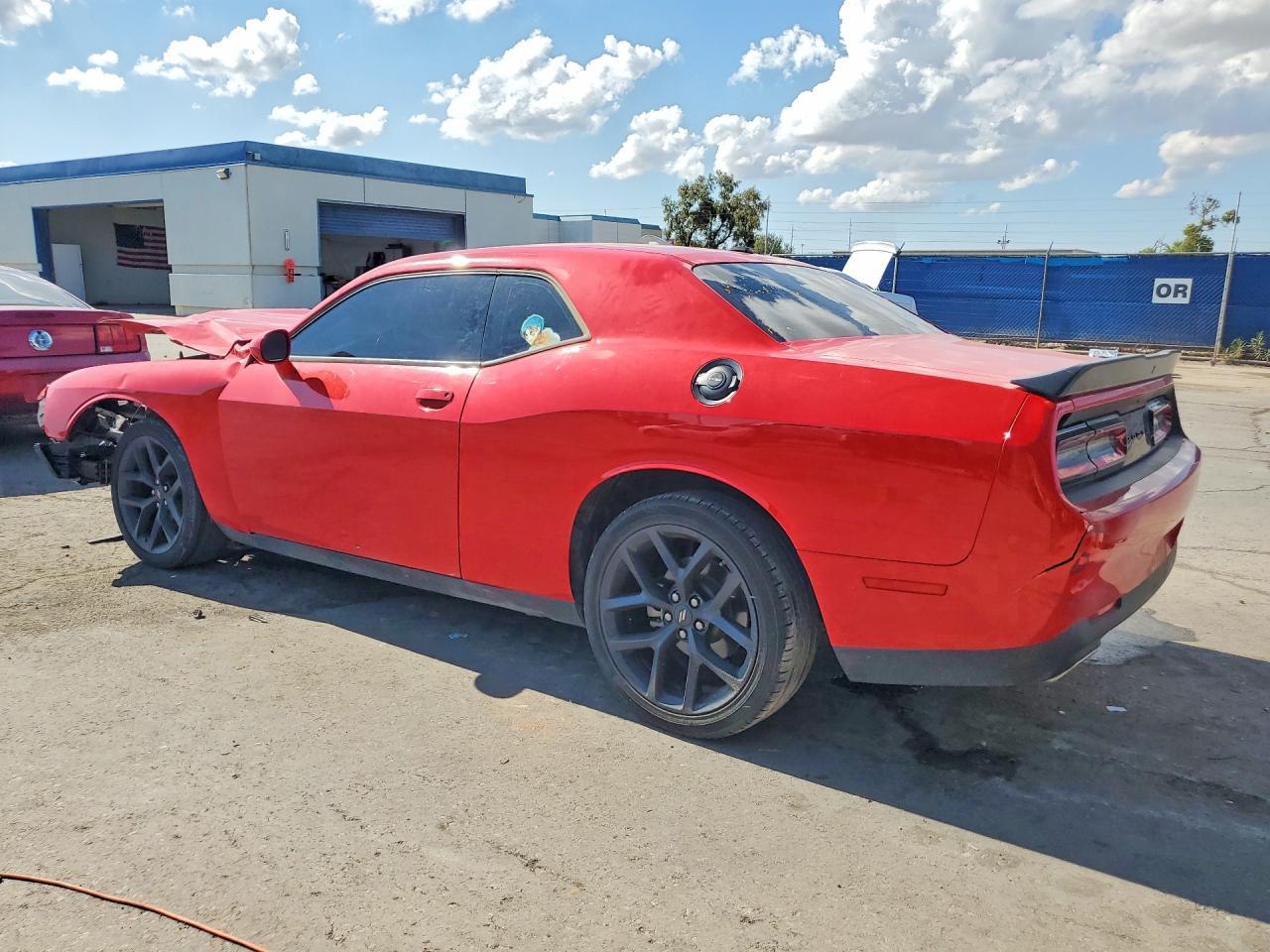 2023 Dodge Challenger Sxt - zdjęcie 2
