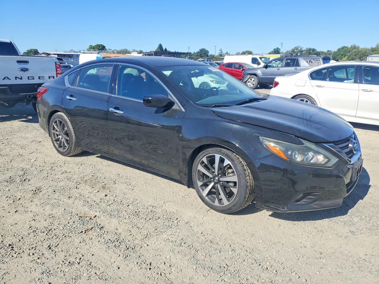 2018 Nissan Altima 2.5 Sr - zdjęcie 4