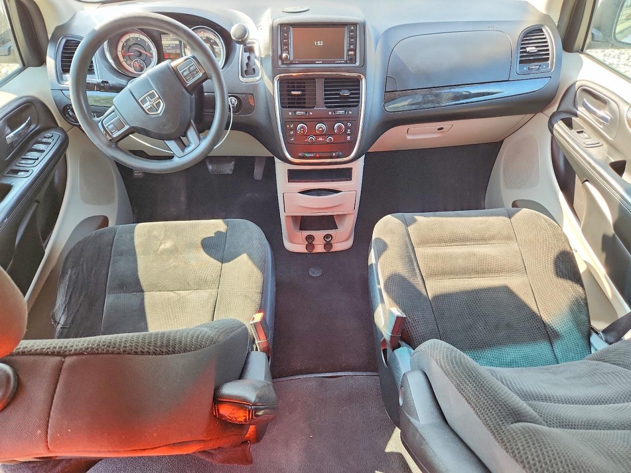2017 Dodge Grand Caravan Sxt - zdjęcie 8