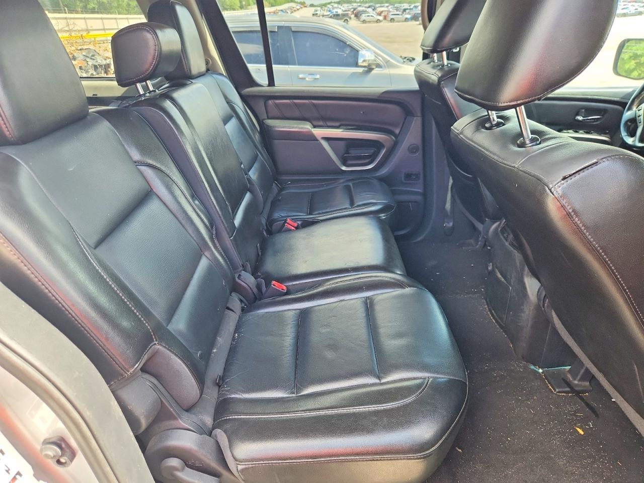 2015 Nissan Armada Sl - zdjęcie 11